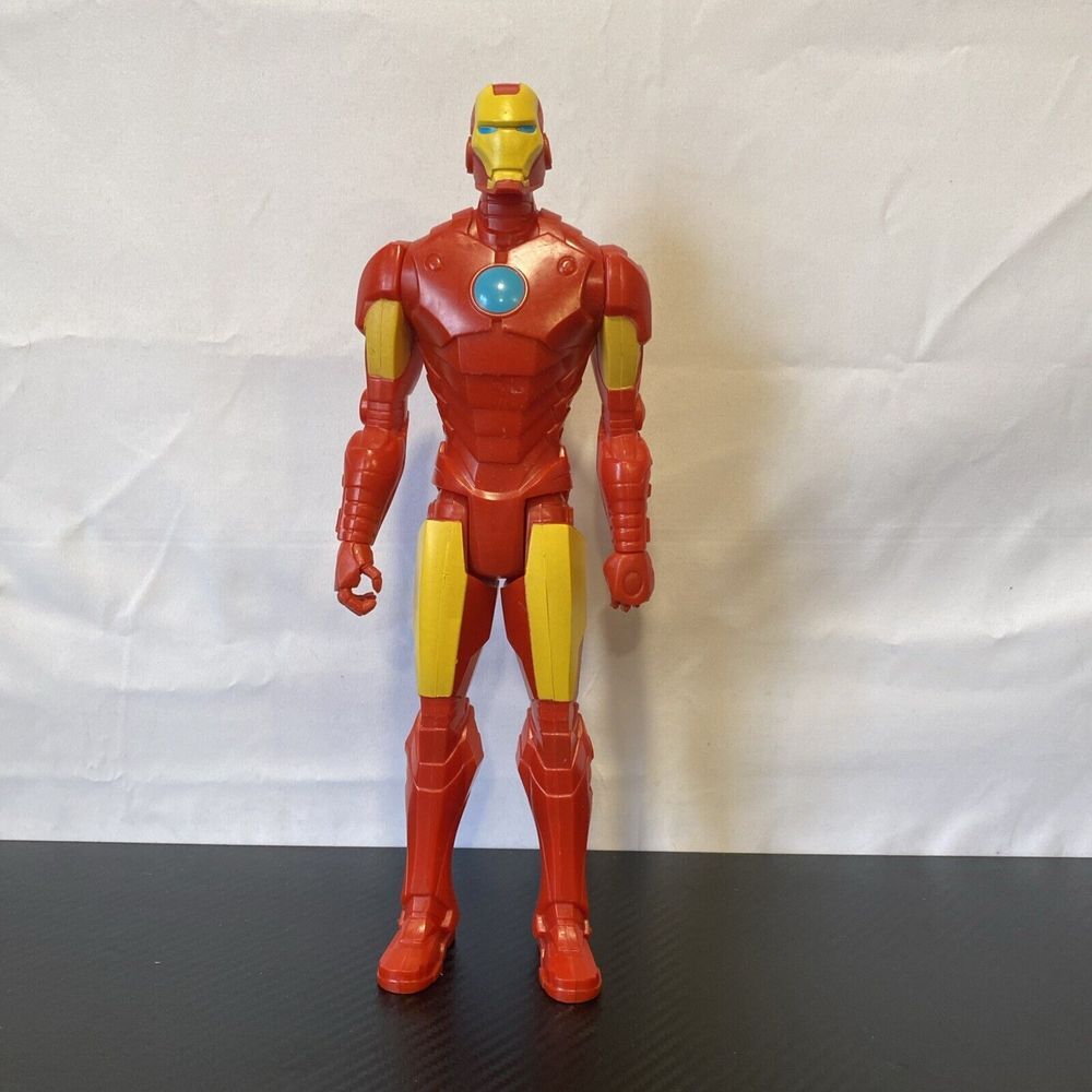 2014 Hasbro Iron Man Action Figure Marvel Avengers Titan Hero Series 11"
